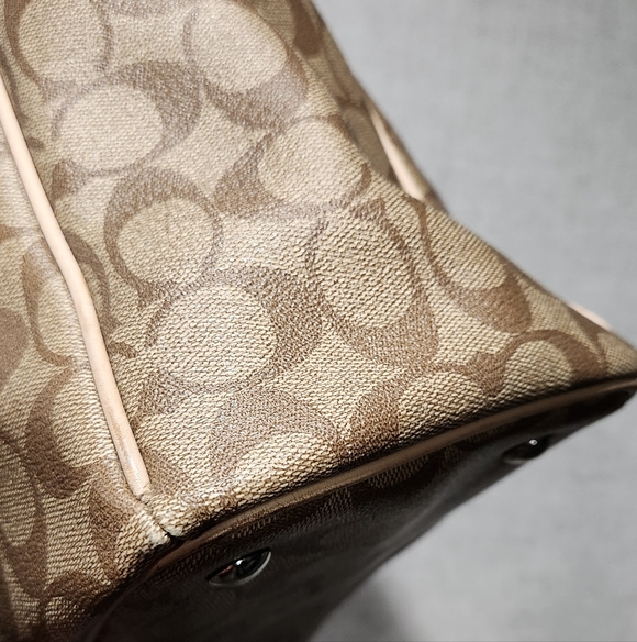 Coach Peyton Signature “Jordan Double Zip Carryall” Tote – Style F26187 - Picture 14 of 16